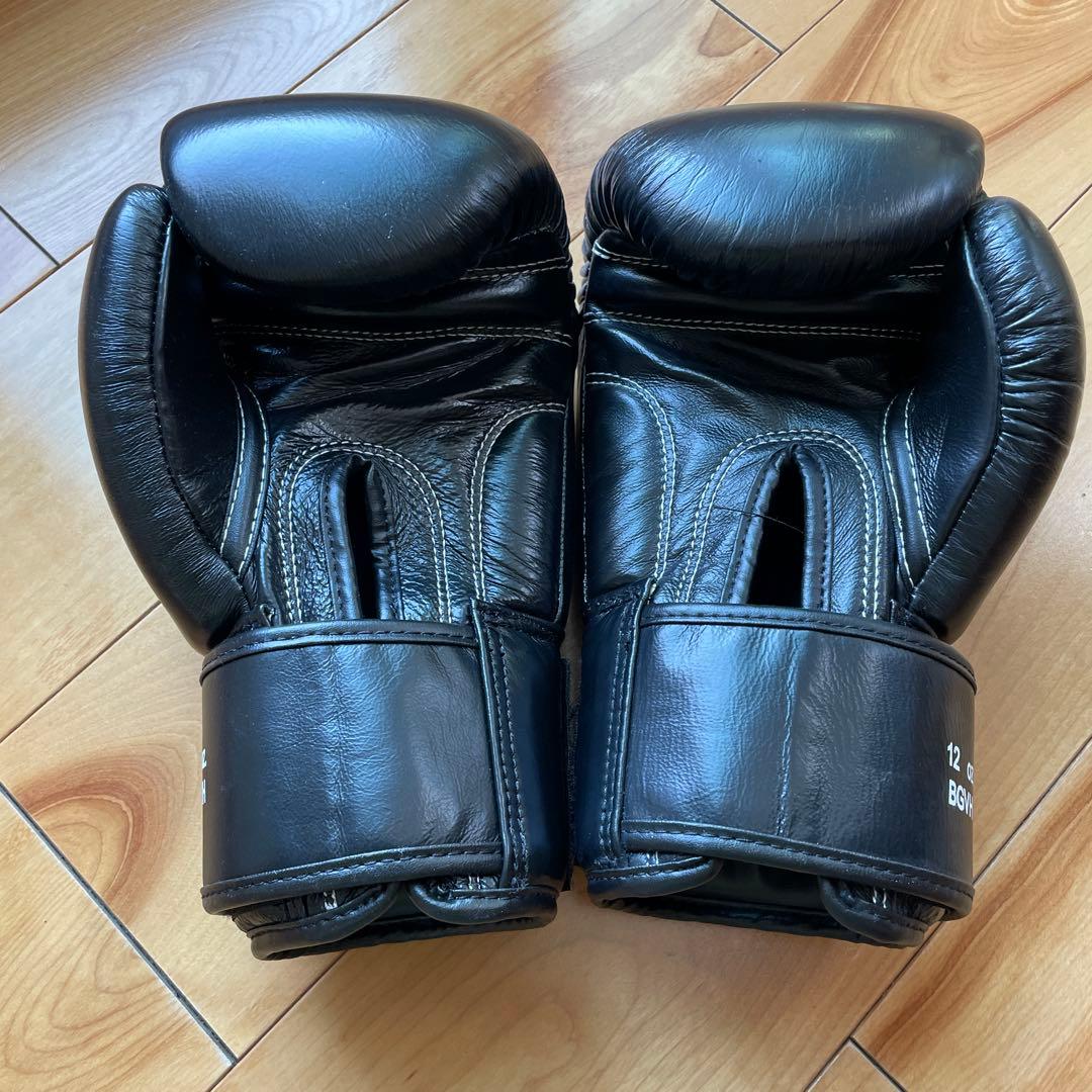 極美品【本革】 WINDY BGVH ボクシンググローブ 12oz 黒 テープ式
