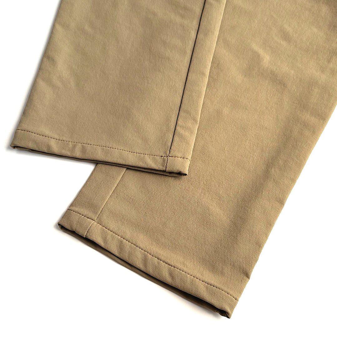 アクアスキュータムゴルフ メンズパンツ ゴルフウェア ベージュ 90cm