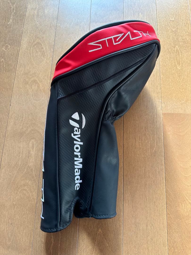 TaylorMade stealthドライバー　カバー、調整ネジ付き