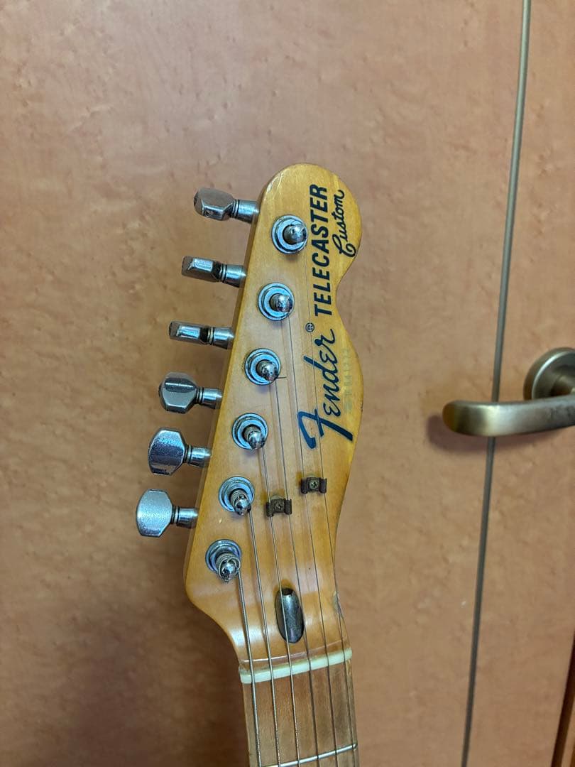 Fender Japan telecaster custom Eシリアル
