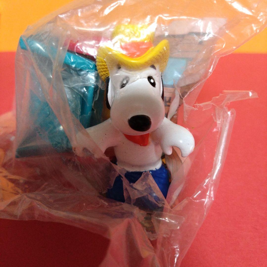 マクドナルド　ピーナッツ　未開封品　フルコンプ　 4種　スヌーピー　ミールトイ