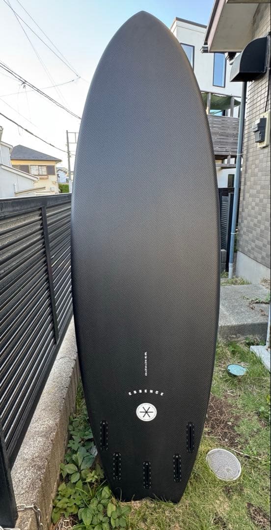 新品！カーボンボードESSENCE FISH FIVE　CARBON 6'6\"