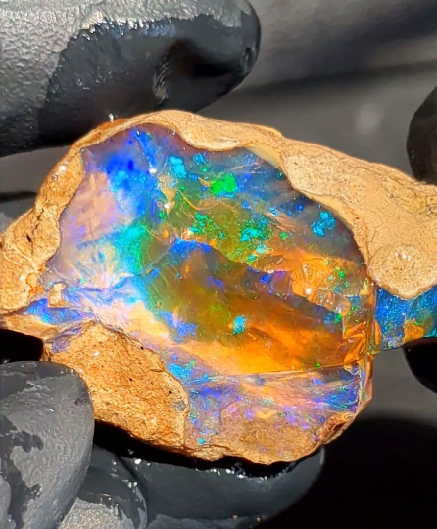 【79ct】エチオピア　オパール　原石　天然石　鉱物　標本　鉱石　ブルー