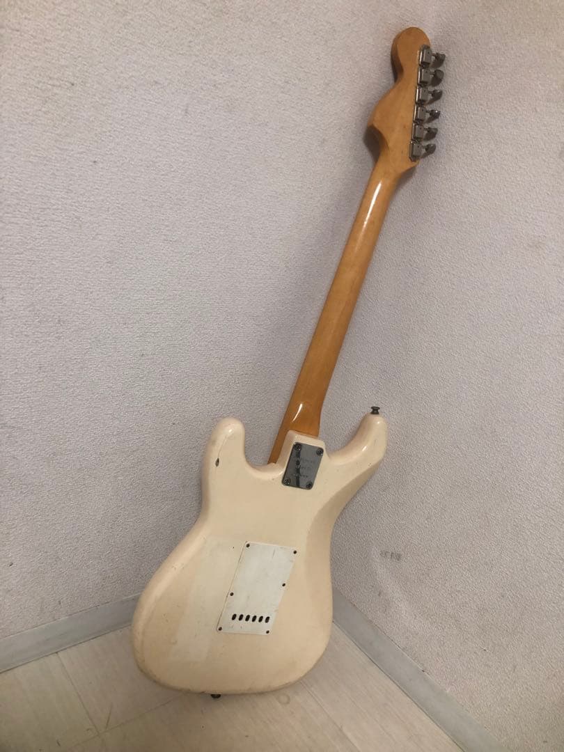 ７０年代Westminster （グレコ姉妹ブランド)ストラトタイプギター難あり