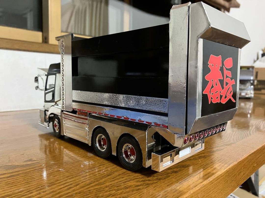 デコトラダンプ、1/32スーパーグレートデカ箱ダンプ、完成品