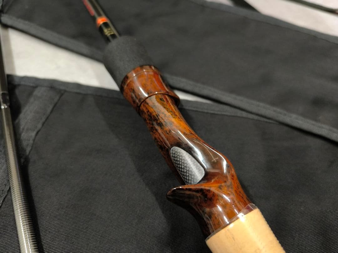 D3カスタムルアーズ ブラキストン BKT-801BC サブジーナス 限定生産