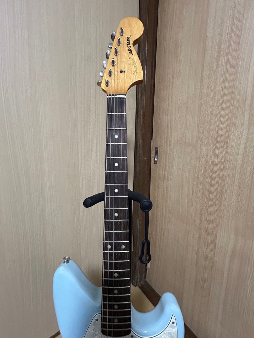 Fender  Cobain Jag-Stang ジャグスタング