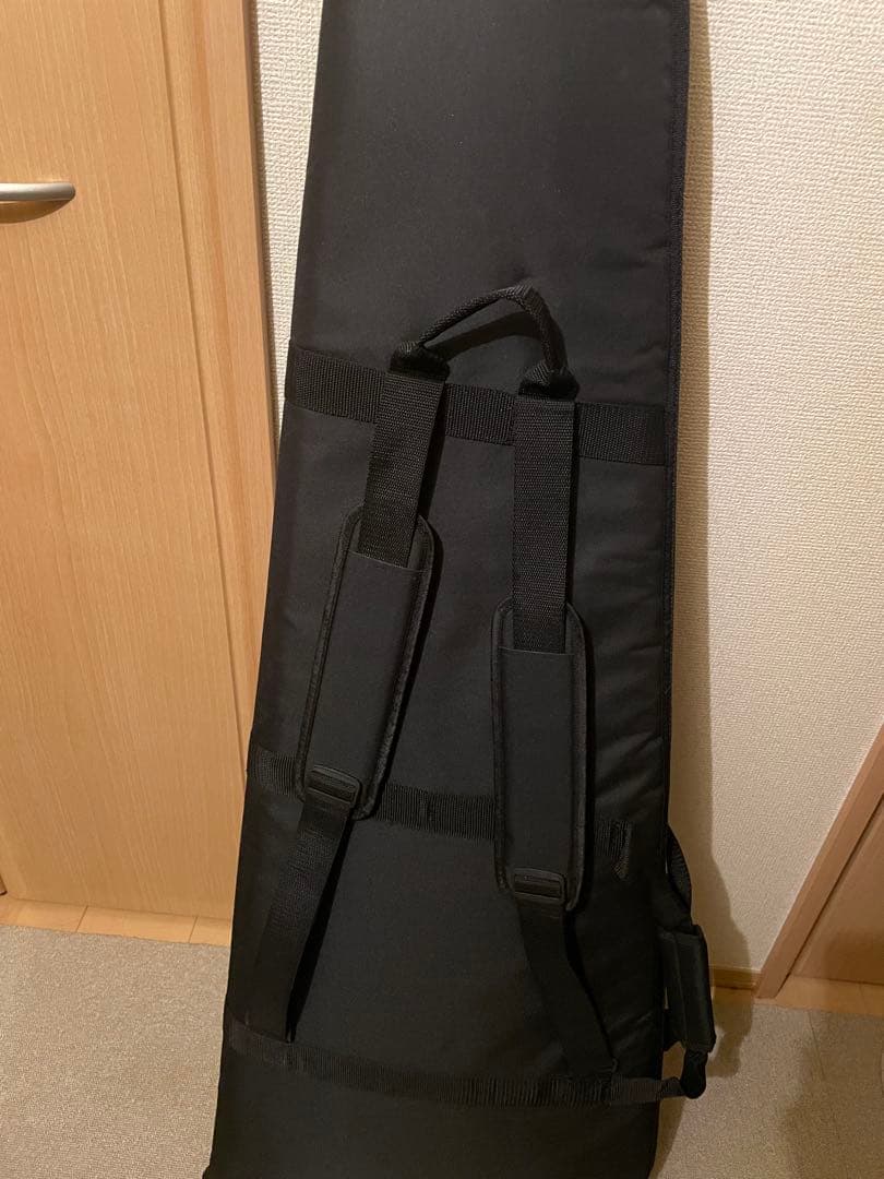 ベース Sterling by music man Bongo 5