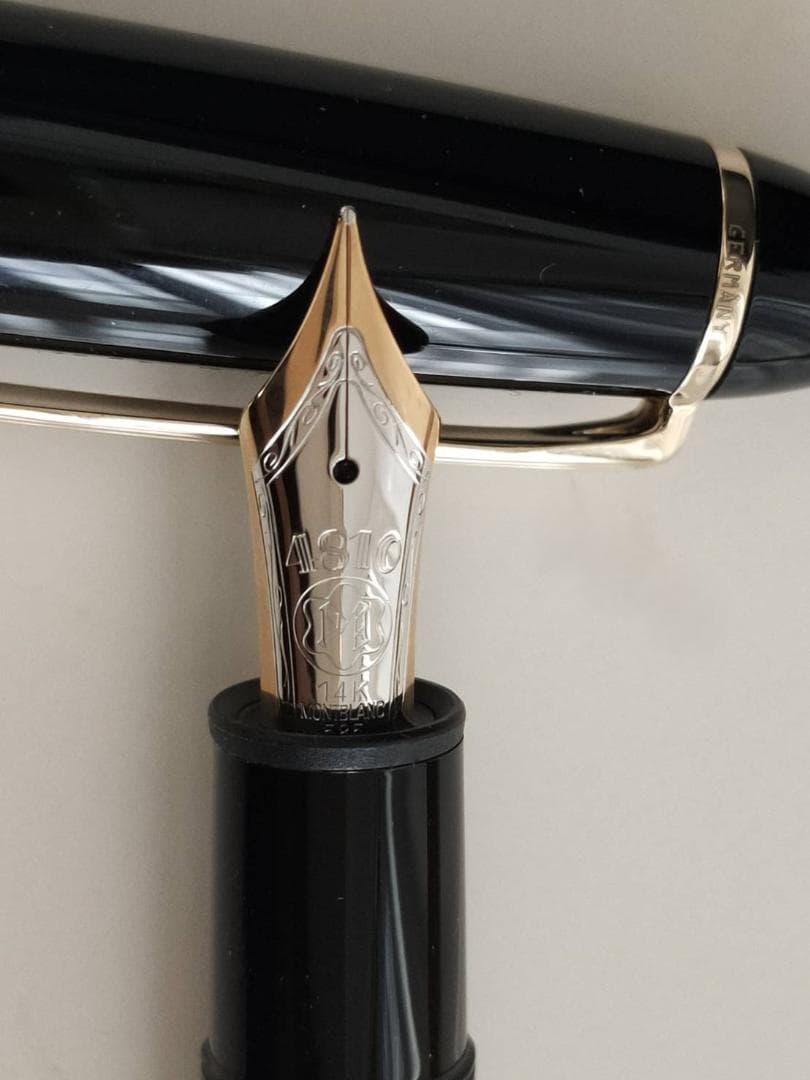 未使用品 モンブラン マイスターシュテュック 146 万年筆 14K インク付