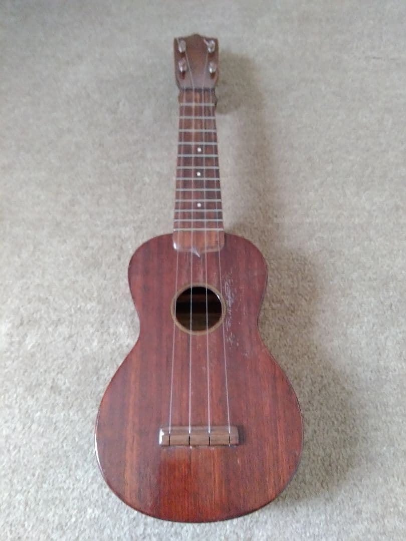 Tokyo Violin Indastrial Factory ソプラノウクレレ