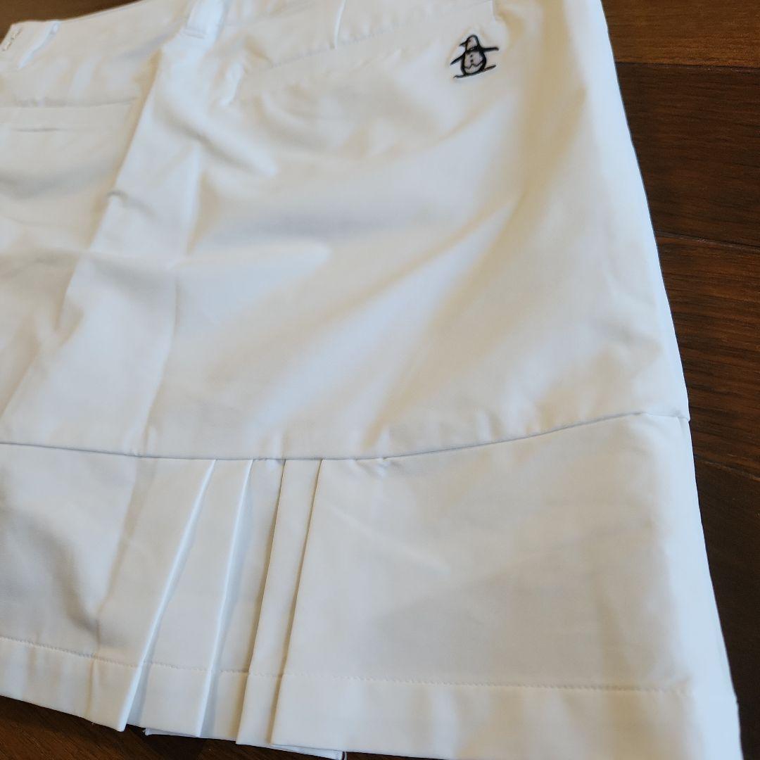 マンシングウェア　レディース　スカート　新品　Mサイズ　9号