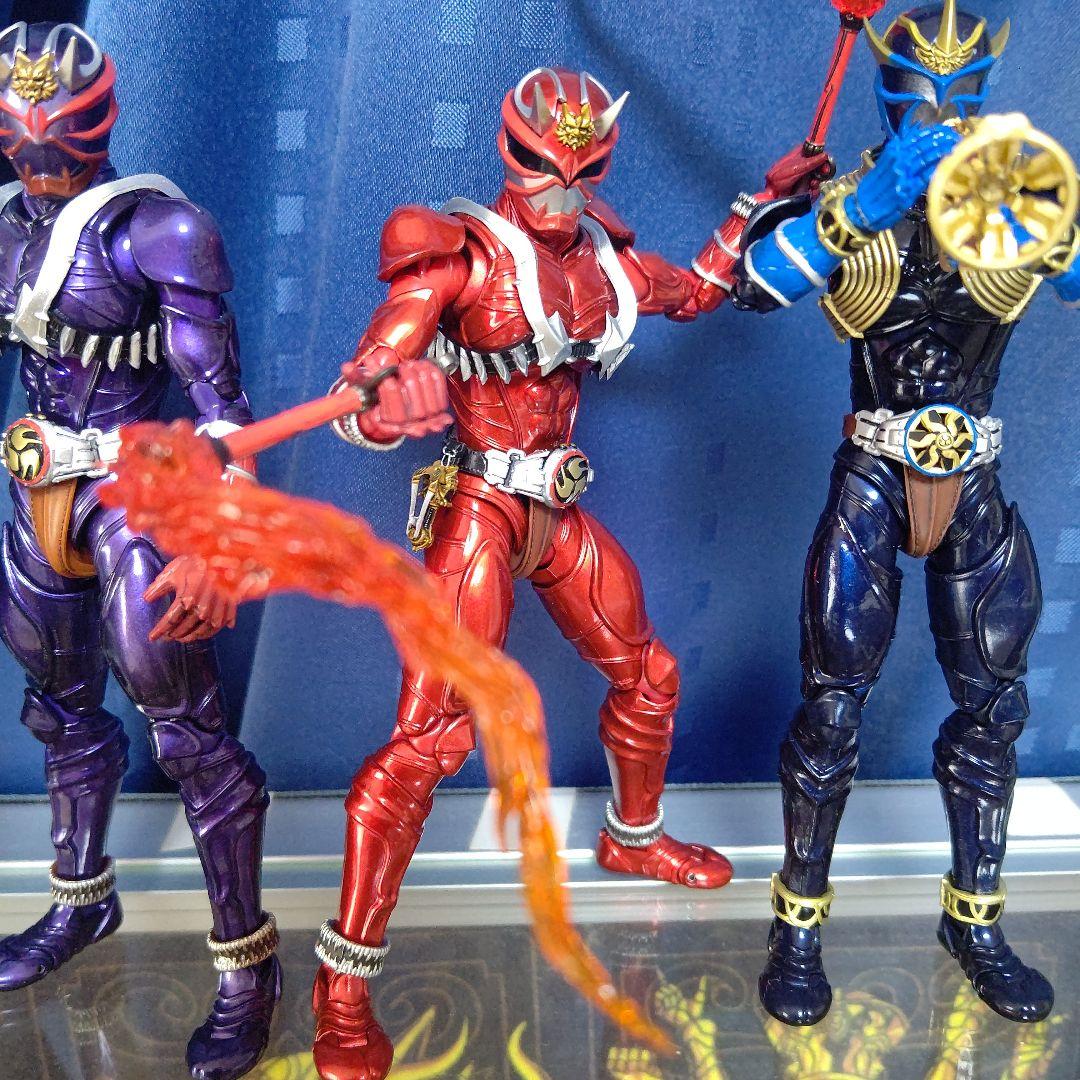 エスエイチフィギュアーツ 仮面ライダー 響鬼　真骨彫製法　5体セット