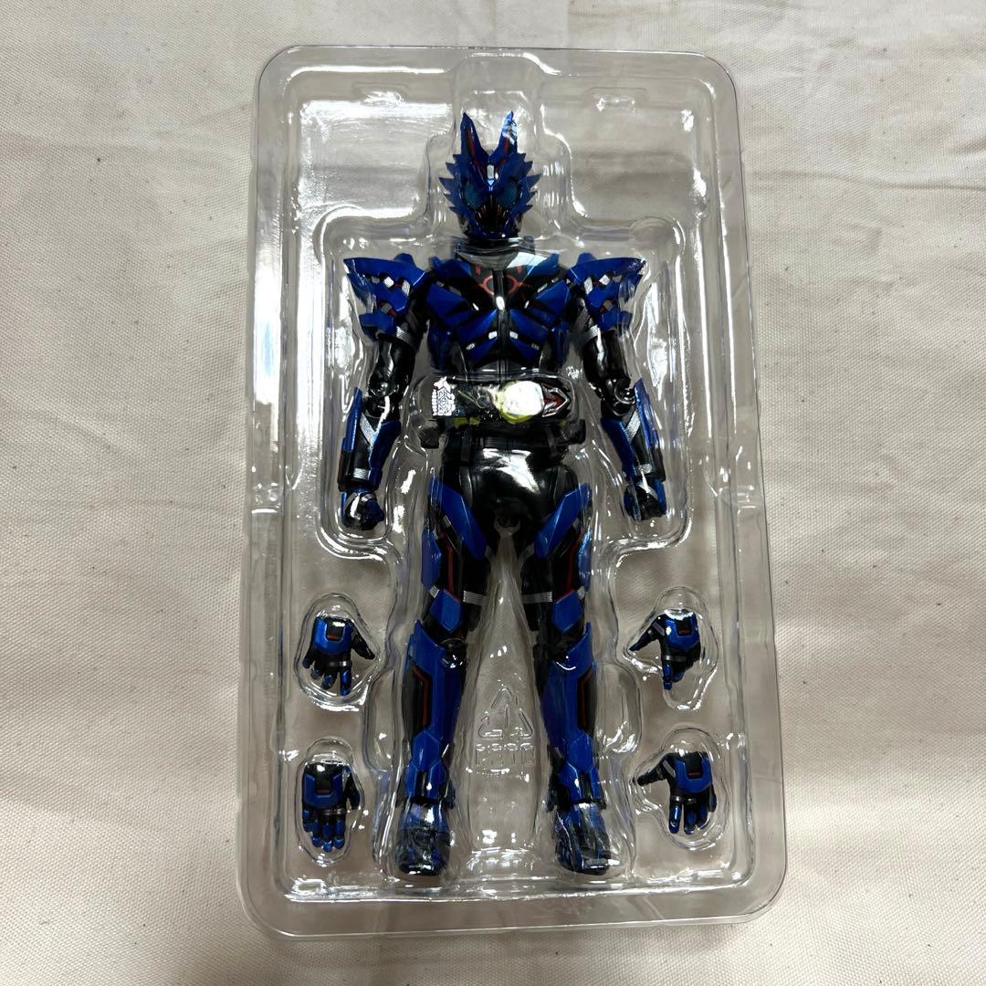 SHFiguarts 仮面ライダー バルカン ローンウルフ