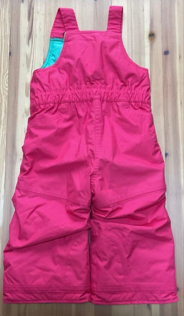 Patagonia 子ども用スキーウェア