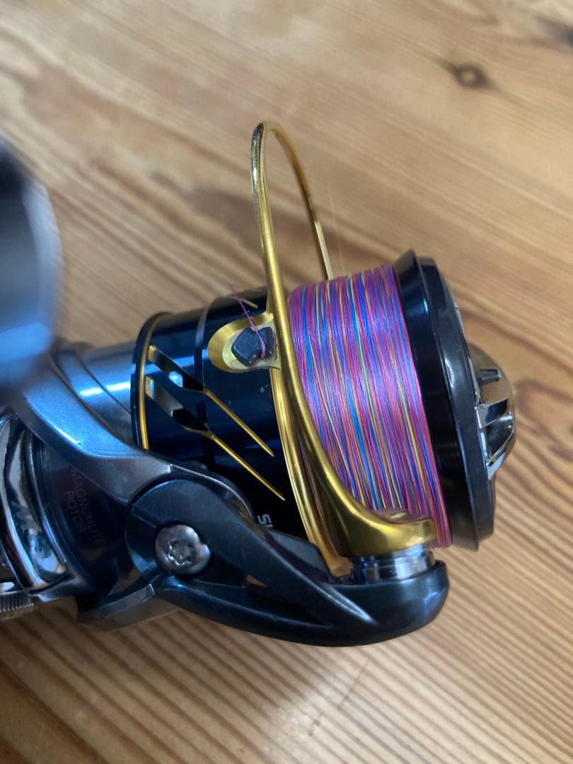 Shimano 16Vanquish C3000HG スピニングリール