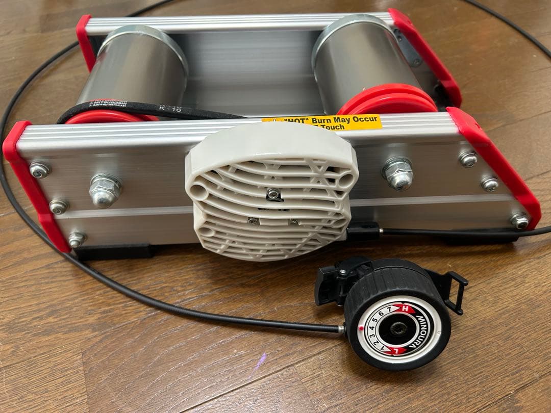 MINOURA FG54 ハイブリッドローラー