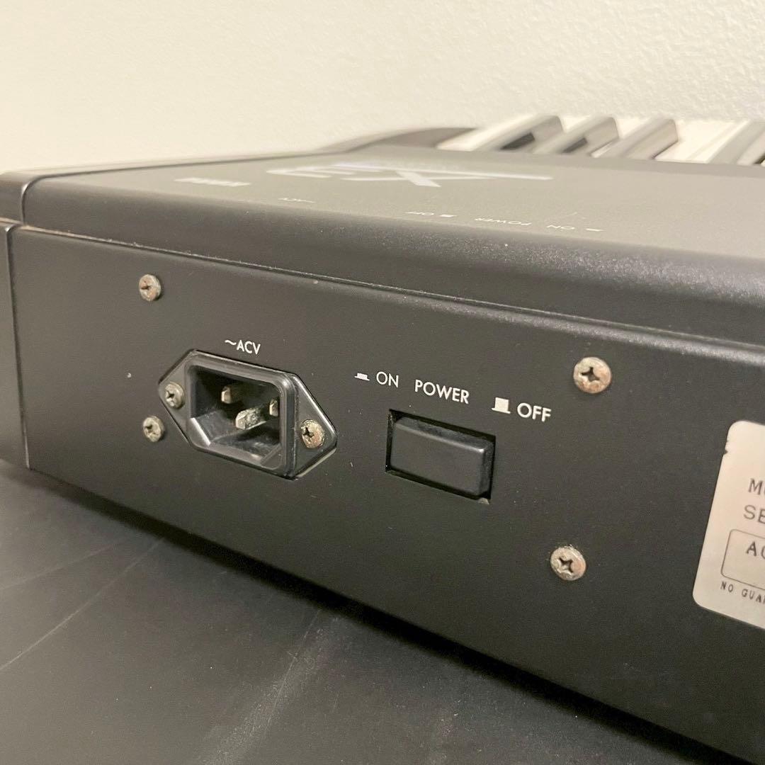 KORG コルグ シンセサイザー 61鍵 X3 100V ジャンク