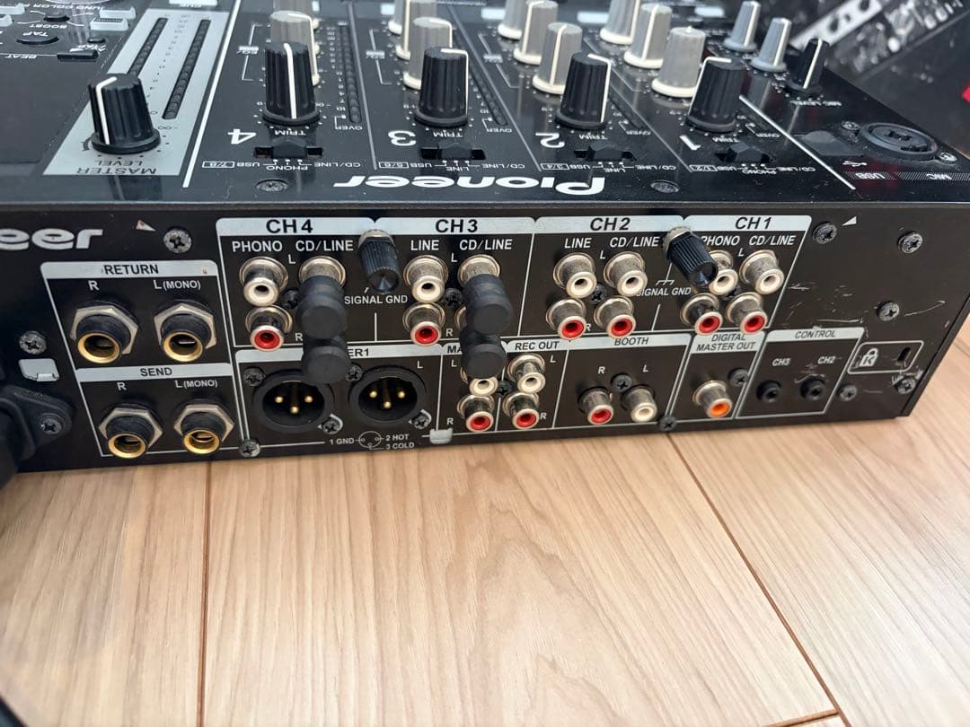 Pioneer DJM-750 中古品