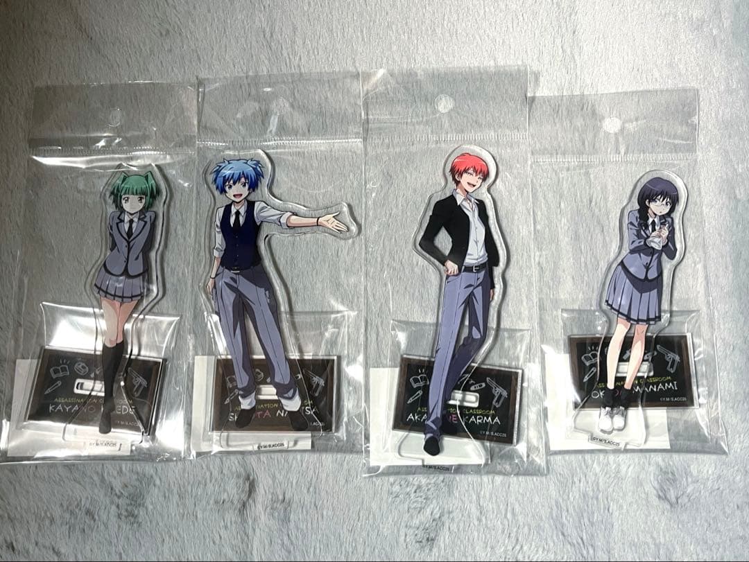暗殺教室 赤羽業 奥田愛美　茅野カエデ　潮田渚　アクリルスタンド 10周年