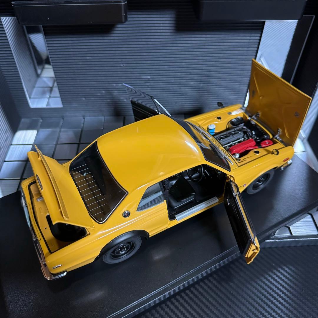 激レア!未展示品 オートアート 1/18 スカイライン 2000GT-R