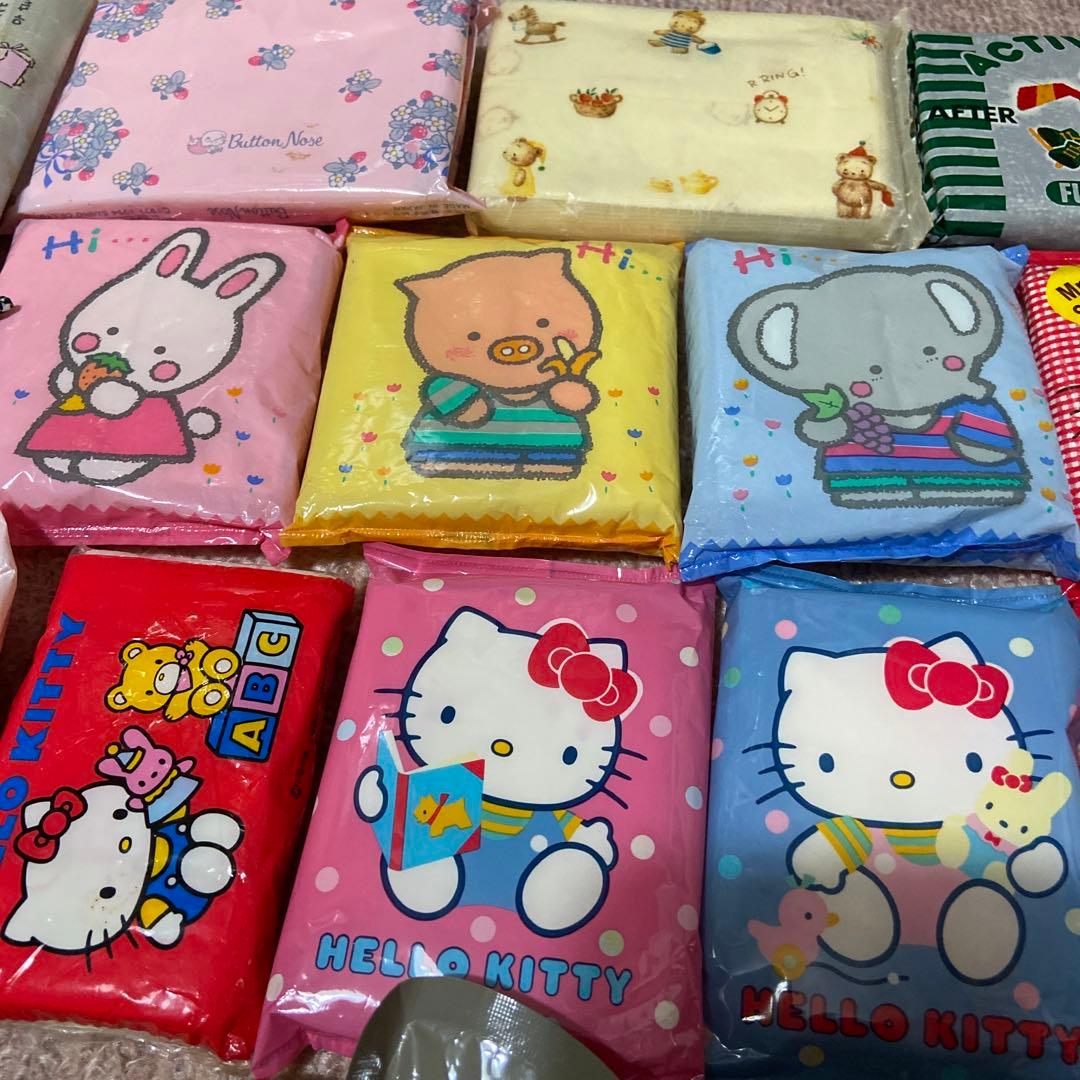 サンリオ♡レトロ　ポケットティッシュ　２4点セット