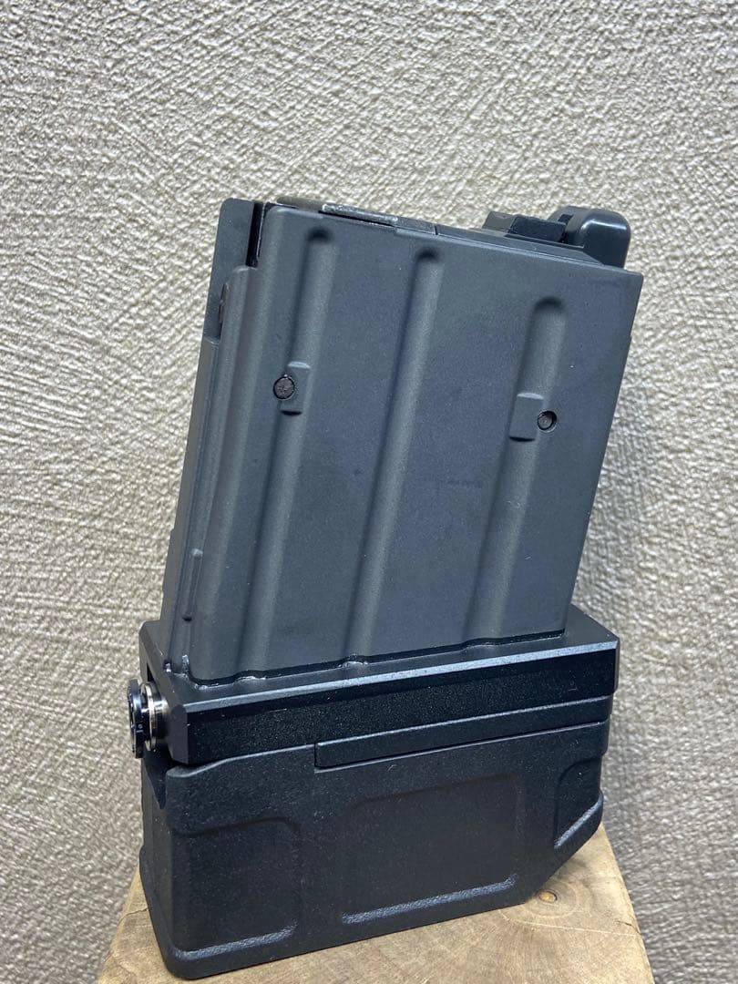 R7-07 東京マルイ GBB M4 マガジンアダプター 外部ソース仕様