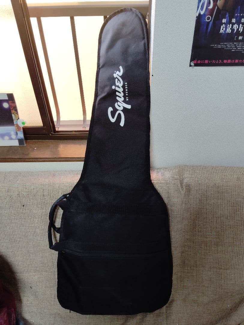 Squier Stratocaster ホワイト ほぼ新品