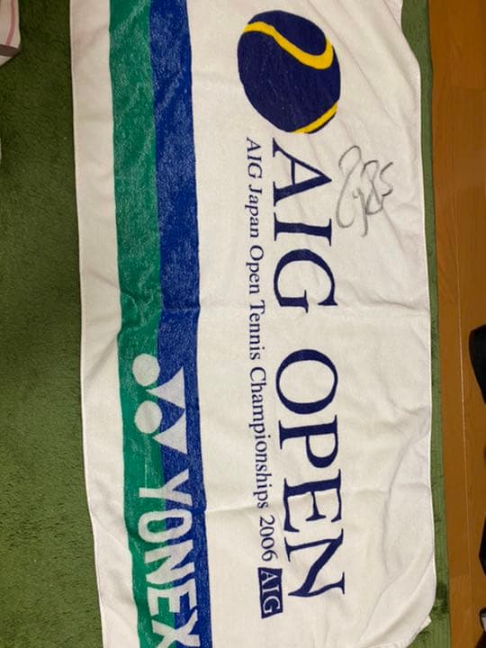 フェデラー直筆サインタオル