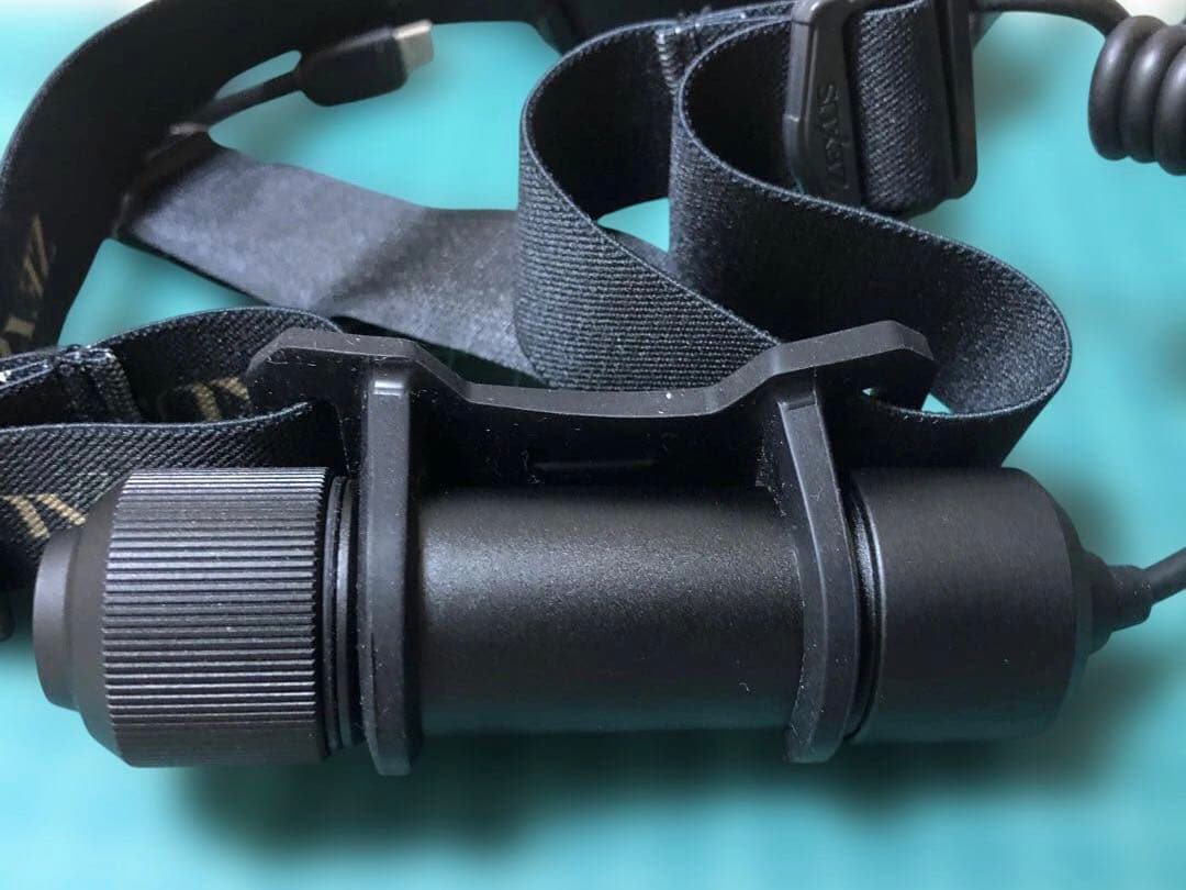 ZEXUS ヘッドライト(ハイエンドモデル)ZX-R740