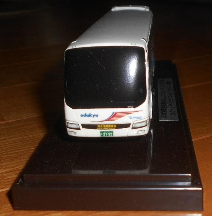 アドウイング　1/80　　小田急バス　三菱　エヴァンゲリオンラッピング　2号機