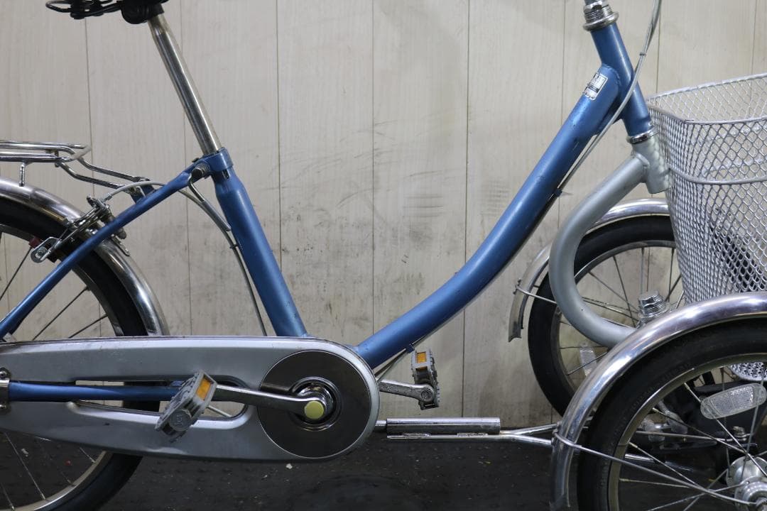 青い三輪シティサイクル 前カゴ付き
