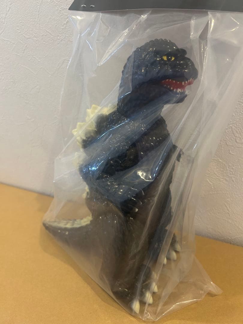 ぴりMEDICOM TOY 安楽安作 ゴジラ1984(サイボット版2期)