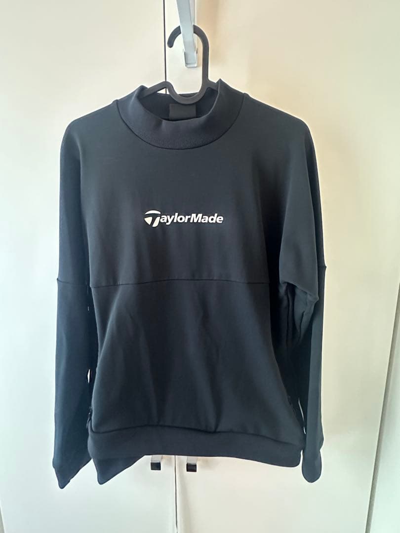 美品　テーラーメイドゴルフ　ウインドブロック　モックネック　Ｍ