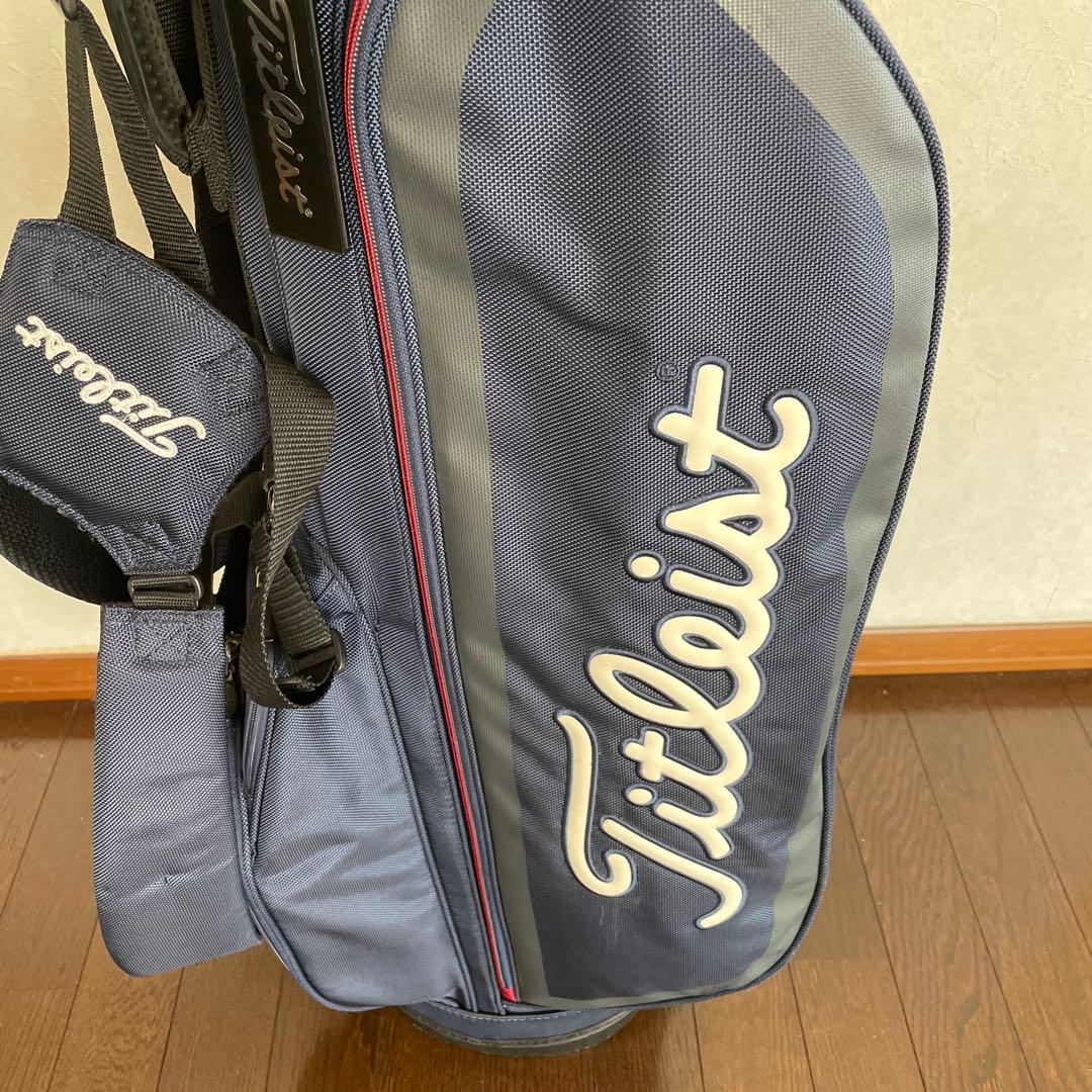 Titleist スタンド軽量キャディバック ネイビー /レッドキャディバッグ