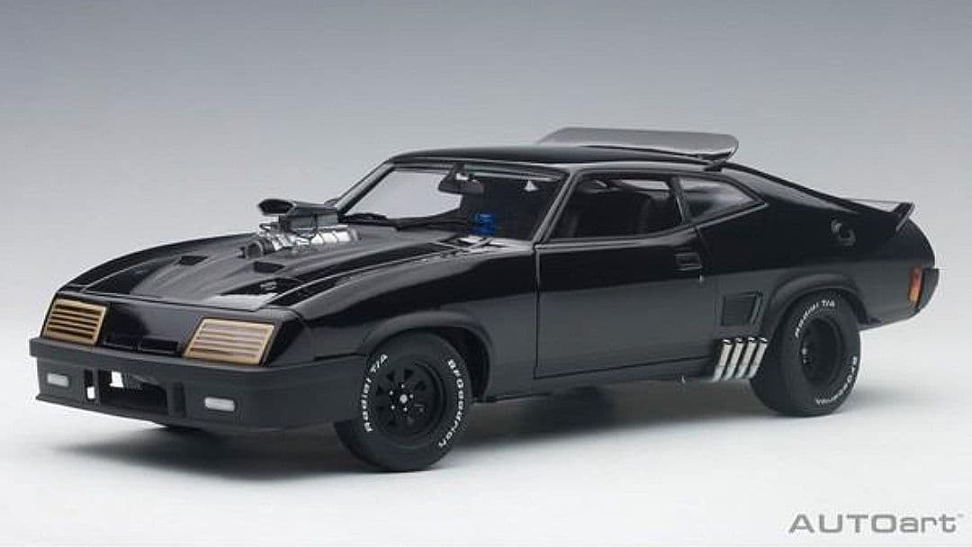 オートアート 1/18 マッドマックス インターセプター ファルコンチューンド
