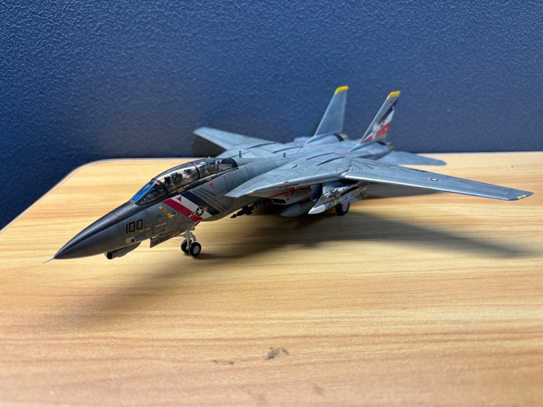 タミヤ　1/72 F-14D トムキャット　バウンティハンターズ　　戦闘機