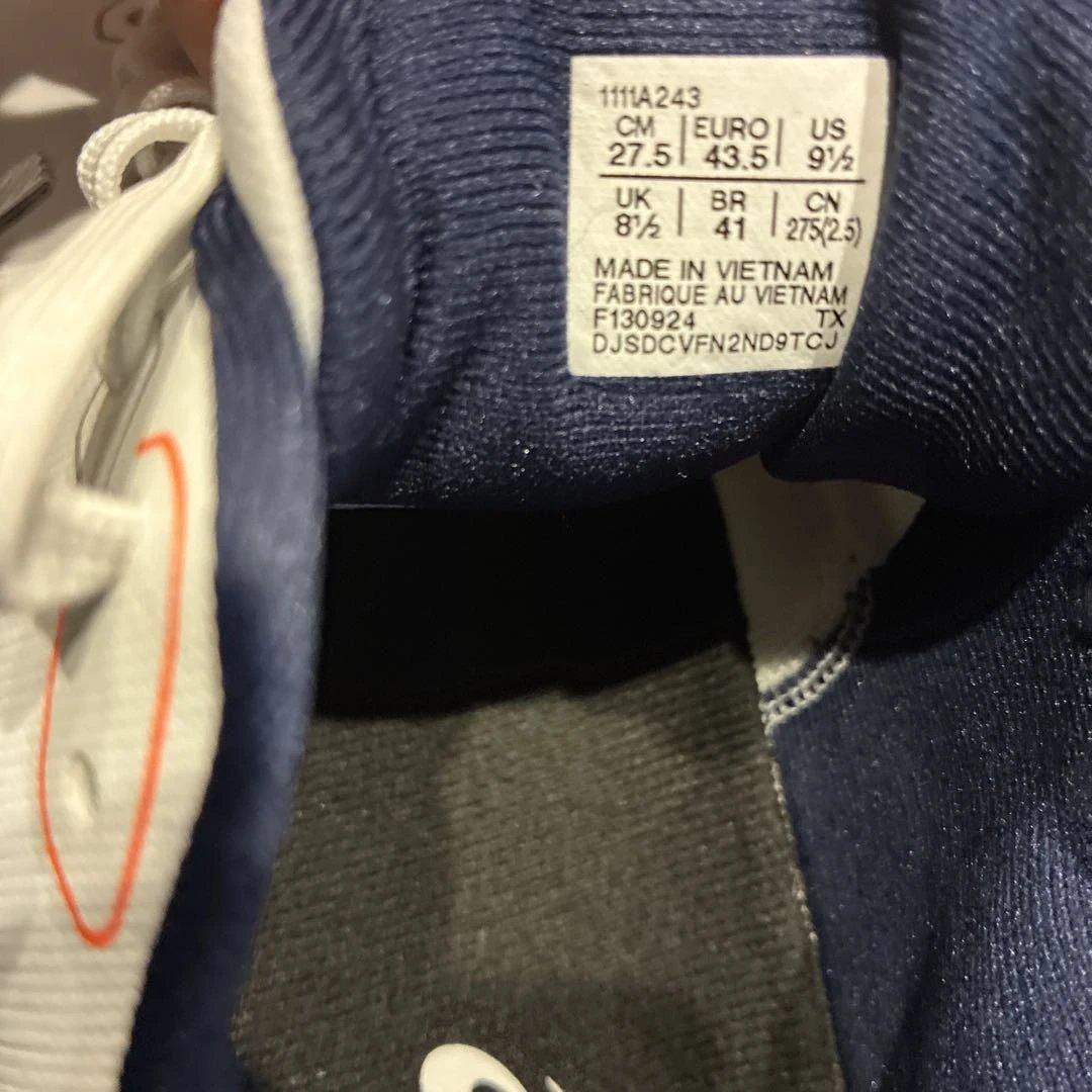 ✨美品✨アシックス　ゴルフシューズ　27.5cm スパイクレス✨