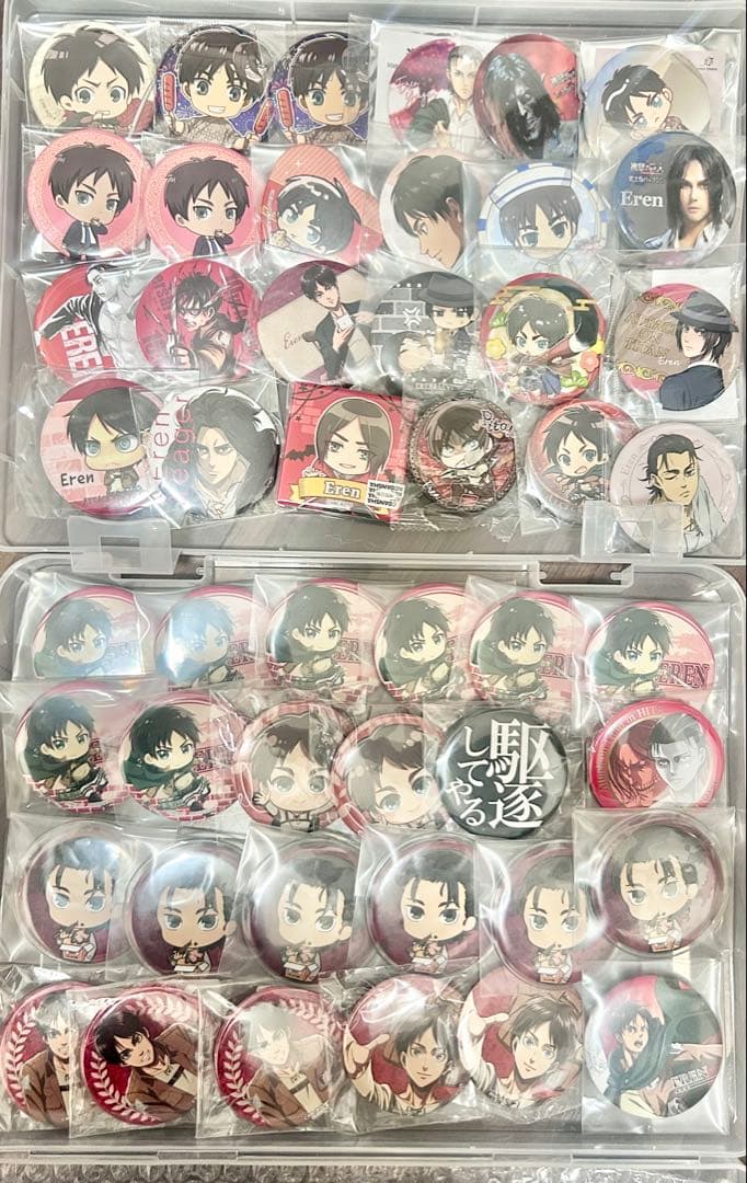 進撃の巨人 エレンイェーガー　缶バッジセット 49個