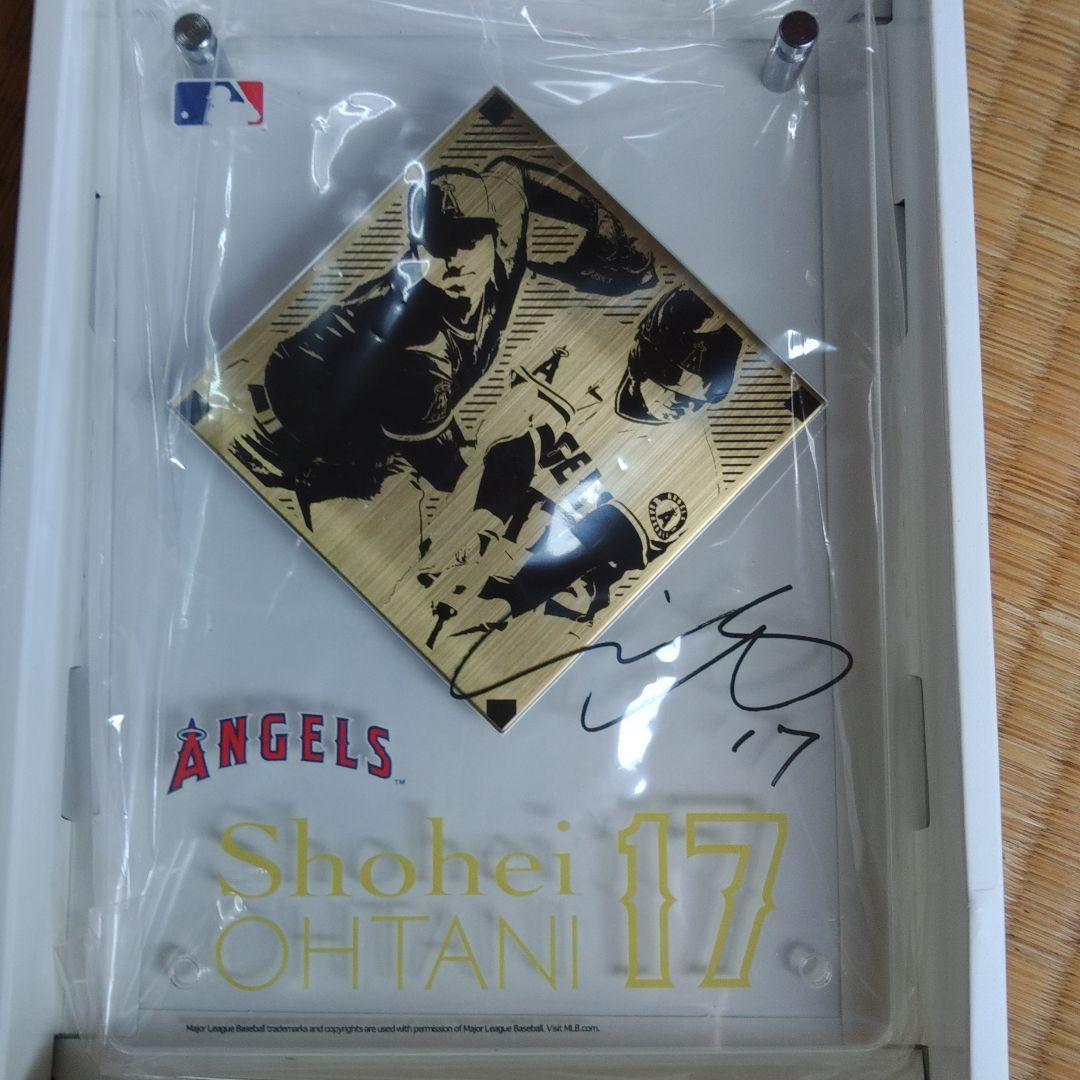 エンゼルス大谷翔平のフィギュア投、打セットになります。