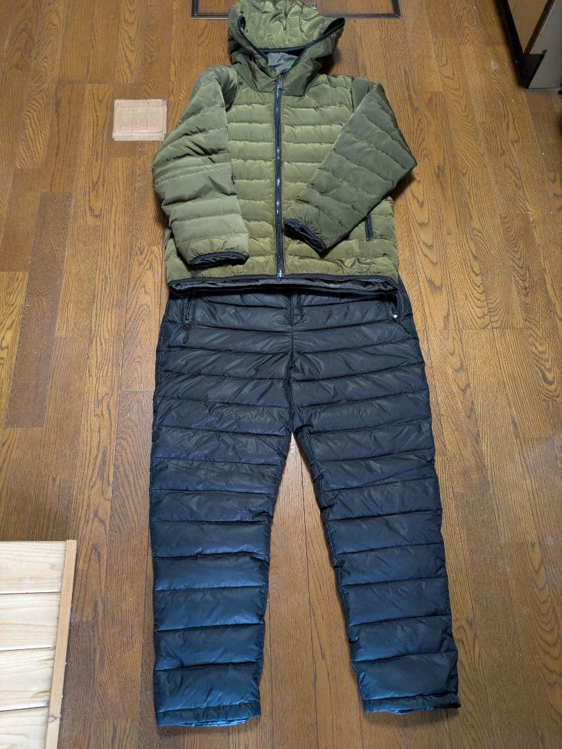 UMINEKOウミネコ ダウンウエア 上下セット カーキ/ブラック