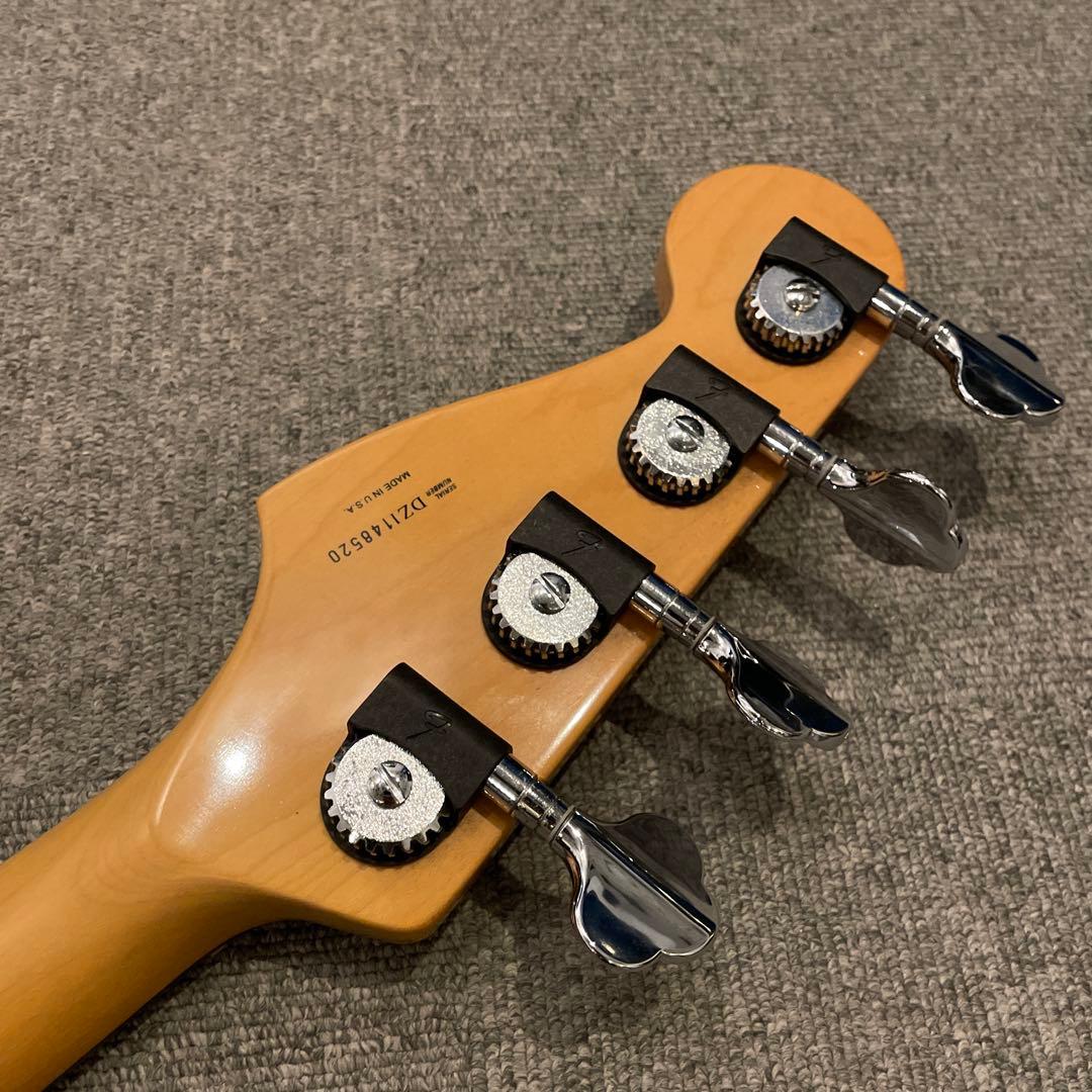 フェンダー USA Ultra Jazz Bass Ultraburst 難あり