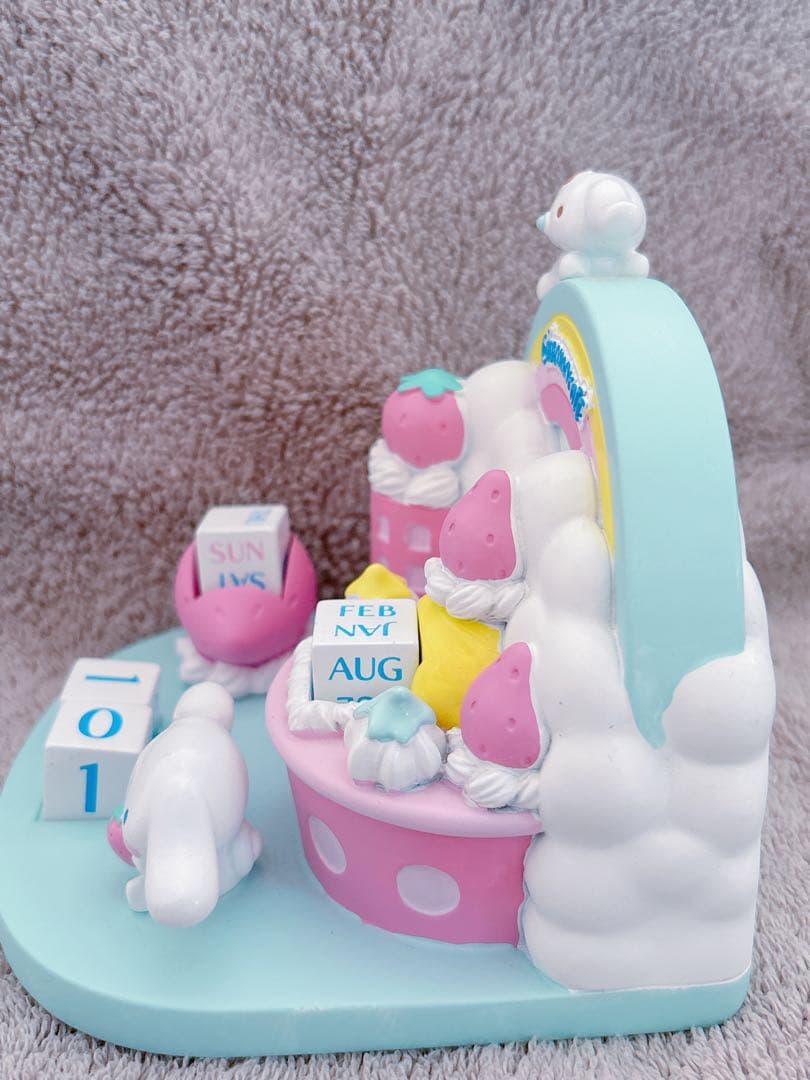 【レア】サンリオ　シナモン　シナモロール　万年カレンダー