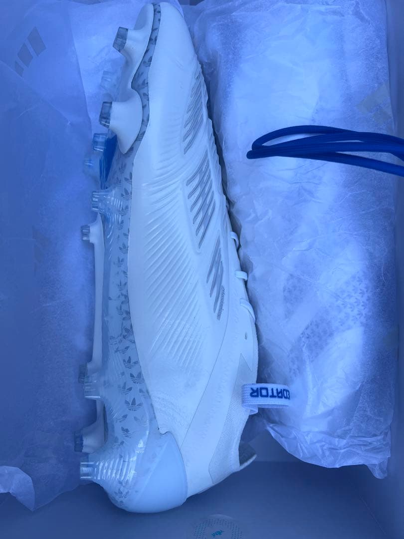 新品未使用 プレデターエリート デビッド・ベッカム FG 29cm