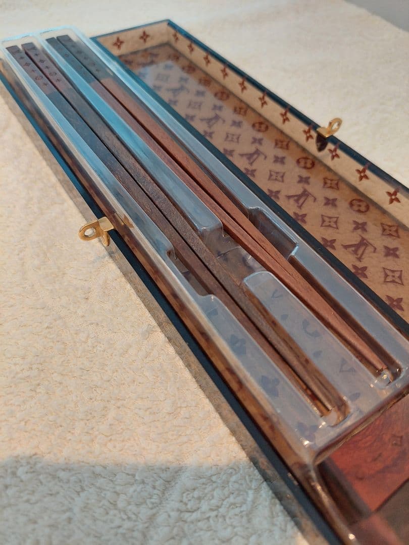 LOUIS VUITTON ルイヴィトン チョップスティック お箸 ノベルティ