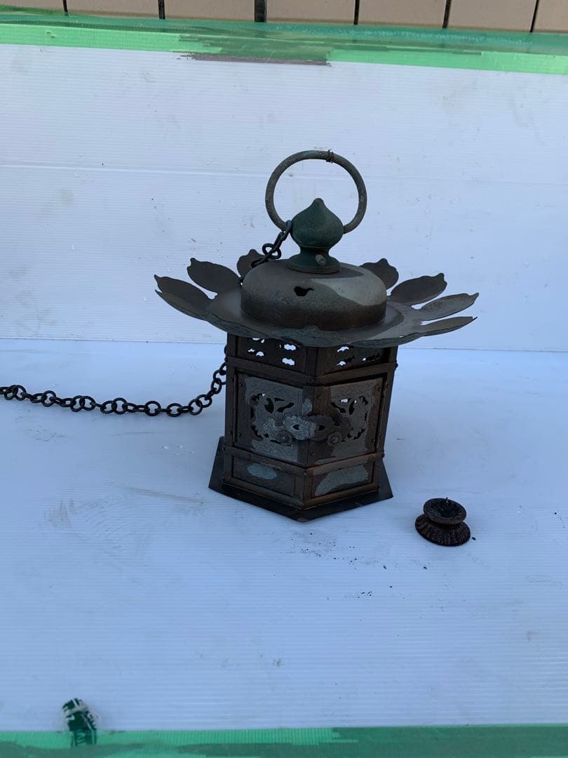 和風燈籠 金属製 花びら装飾