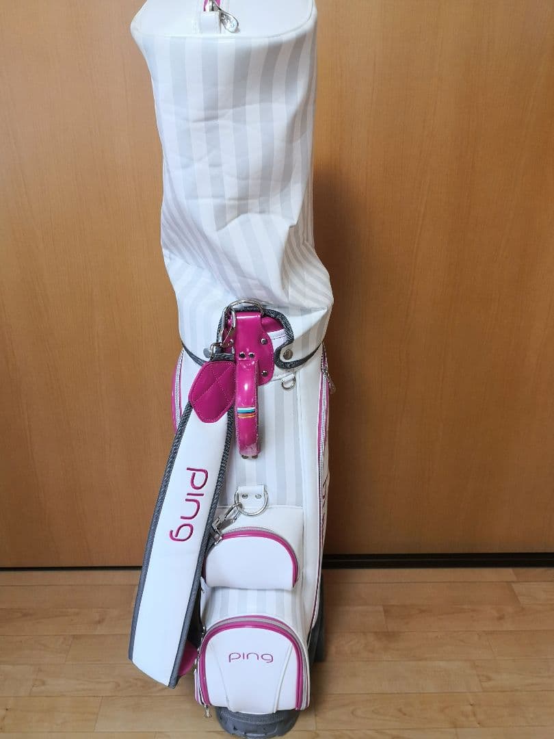希少 レア⛳️新品 PING ピン キャスター付きキャディバッグ　ピンク