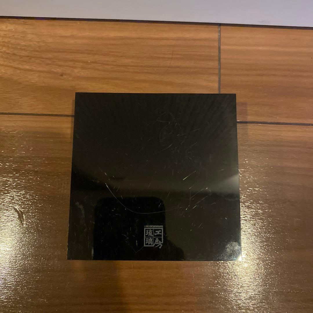 LIULI 瑠璃工房　逆立ち獅子　台湾　石像　ガラス細工