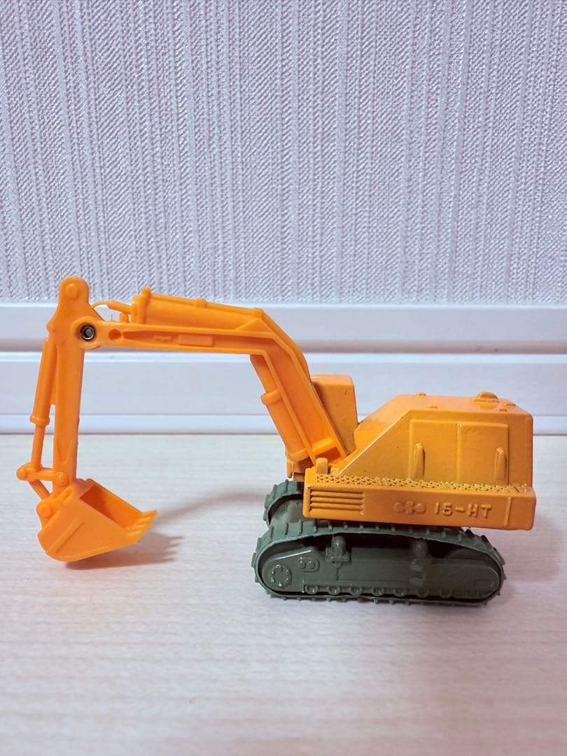 黒箱トミカ　小松パワーショベル15−HT