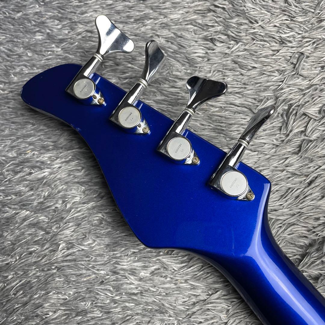 ベース Fernandes FRB-55