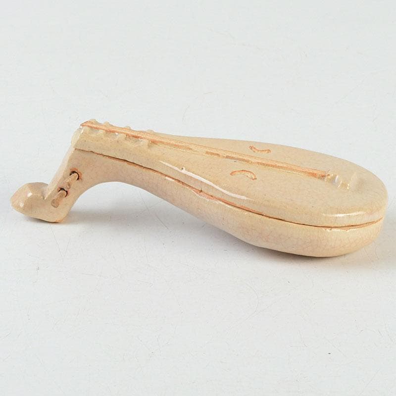 茶道具　宗栄造　萩焼　琵琶香合　V　9382